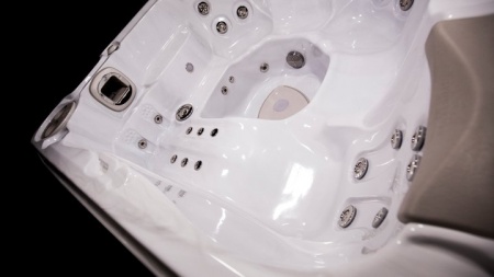 Спа бассейн Hydropool Self Cleaning 570 Gold Спа бассейн Hydropool Self Cleaning 570 Gold